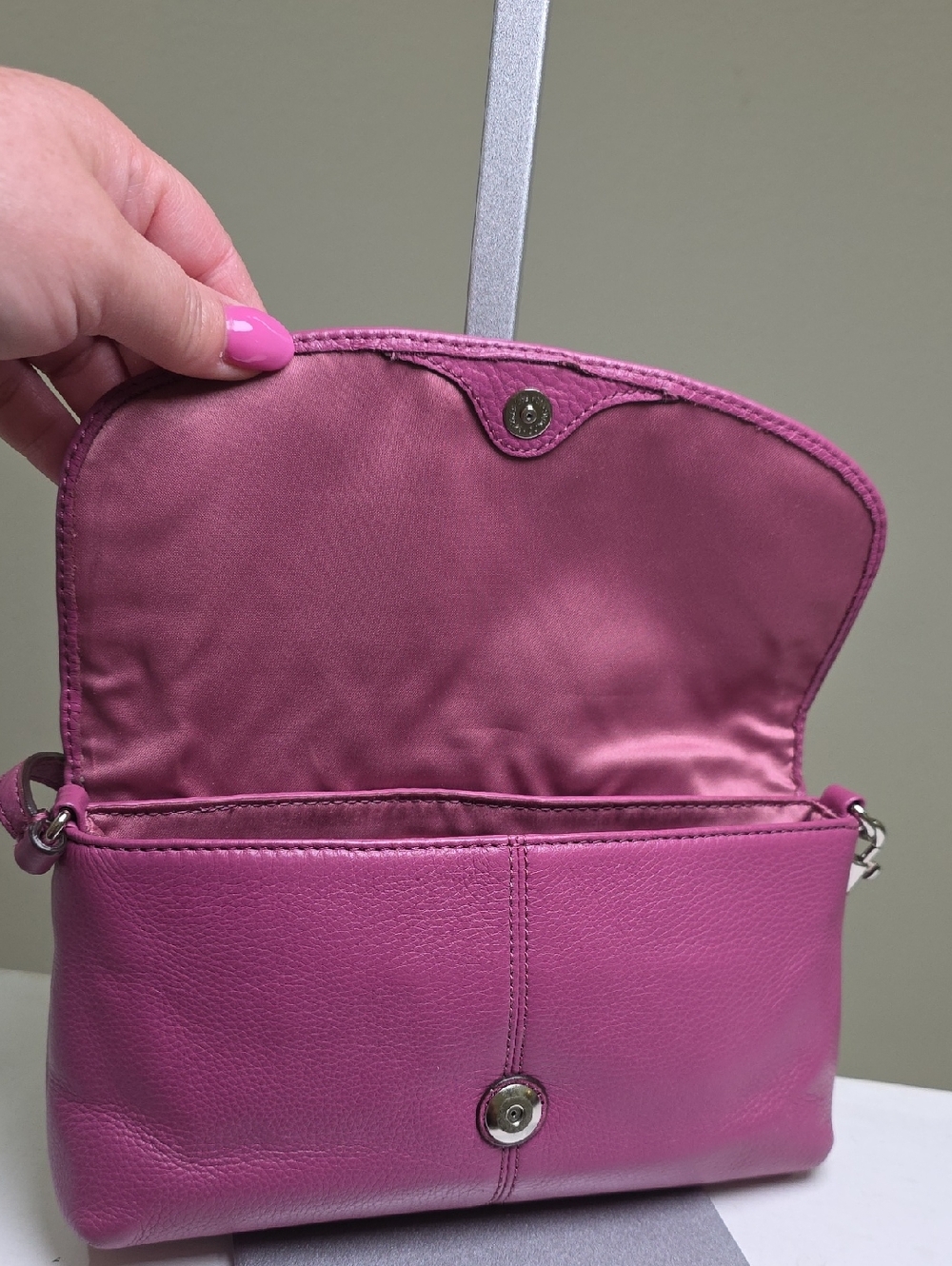 COACH F49177 PARK LEATHER LARGE FLAP WRISTLET/MINIBAG Rose Pink VGUC - Picture 16 of 17